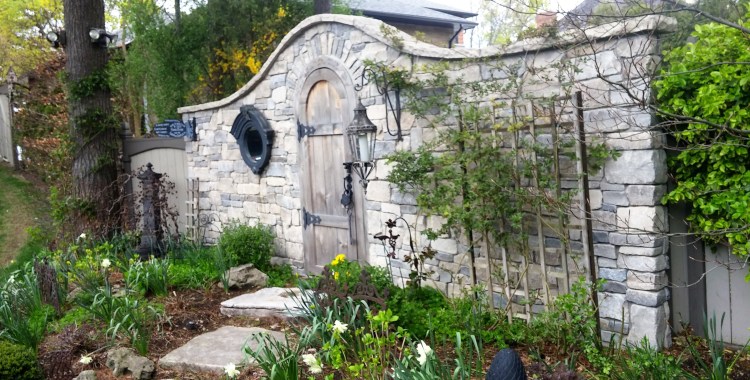Stone wall London Ontario