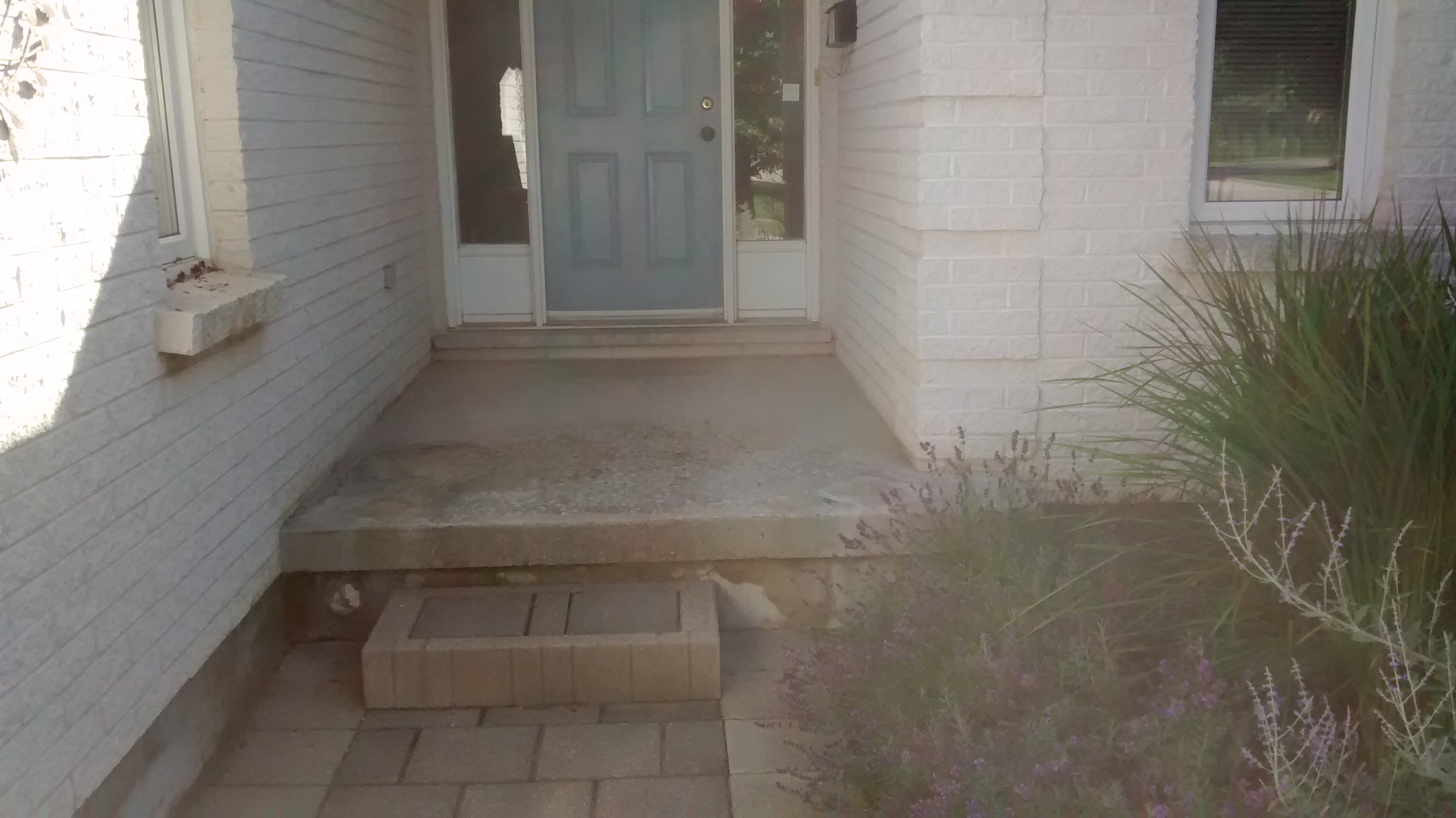 Random flagstone porch London Ontario